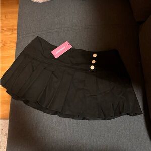 Edikted pleaded mini skirt size small